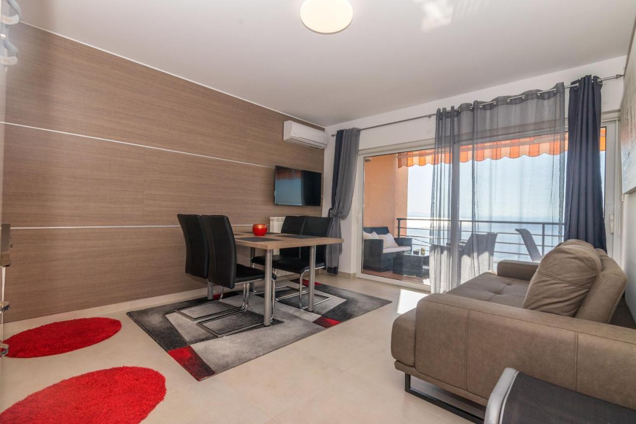 Apartments Villa Adore Ičići エクステリア 写真