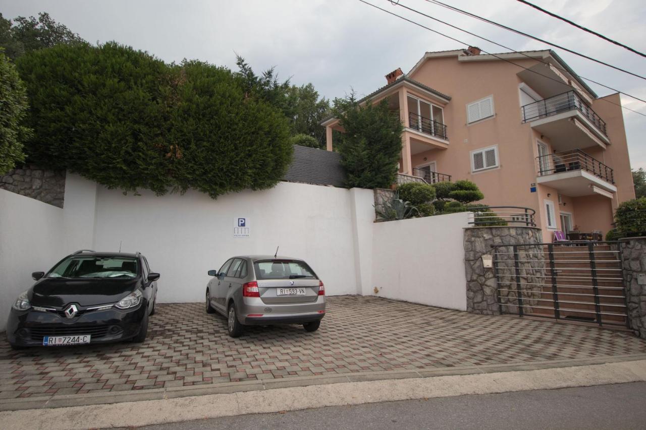 Apartments Villa Adore Ičići エクステリア 写真