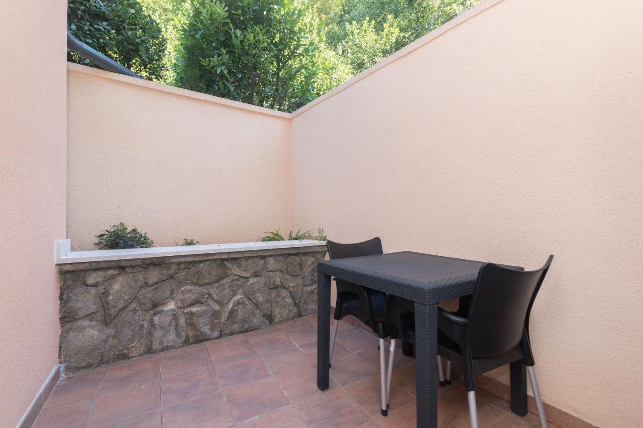 Apartments Villa Adore Ičići エクステリア 写真