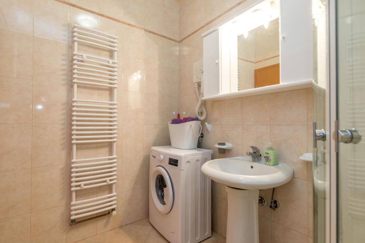Apartments Villa Adore Ičići エクステリア 写真