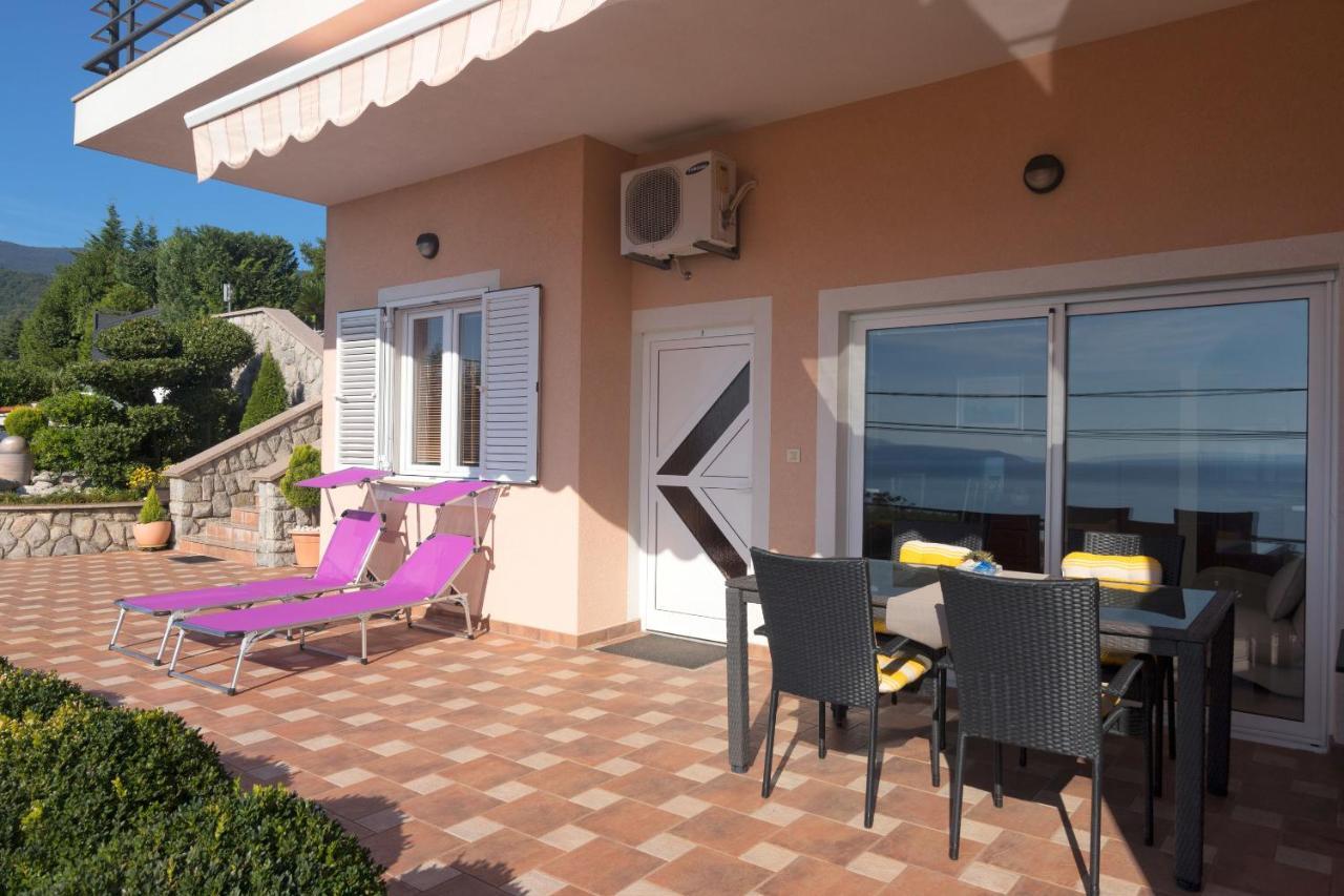 Apartments Villa Adore Ičići エクステリア 写真