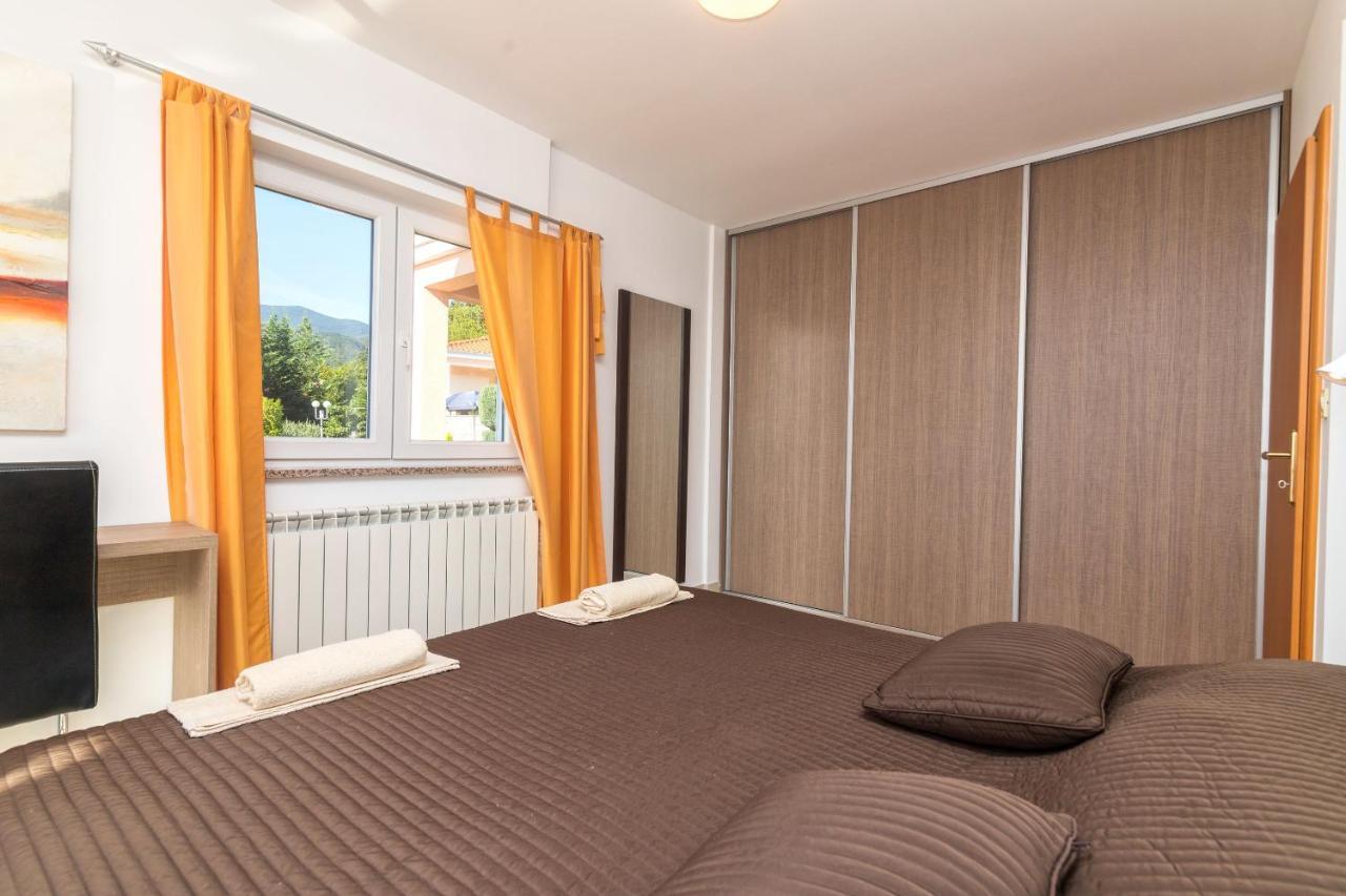 Apartments Villa Adore Ičići エクステリア 写真