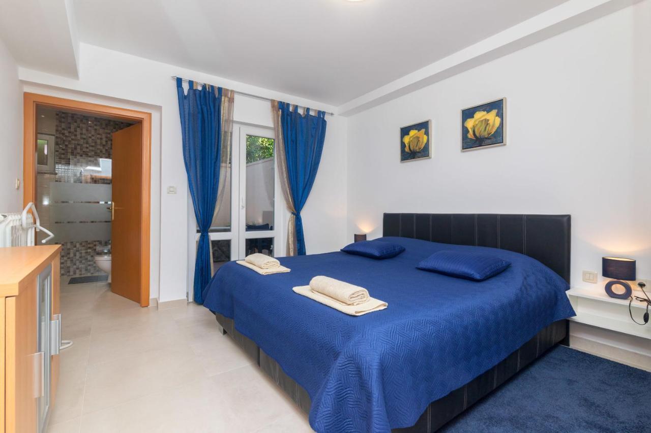 Apartments Villa Adore Ičići エクステリア 写真